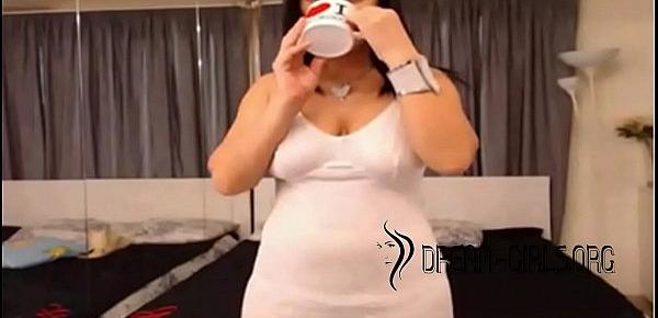  Latina Charyl S Dancing Boobs On Webcam